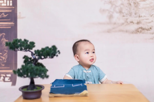 梅州宝宝不长肉要换奶粉吗