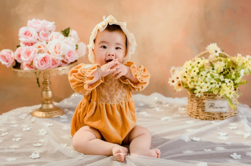 梅州四个月宝宝放屁很臭